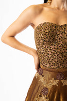 Angarika lehenga set, frame 7