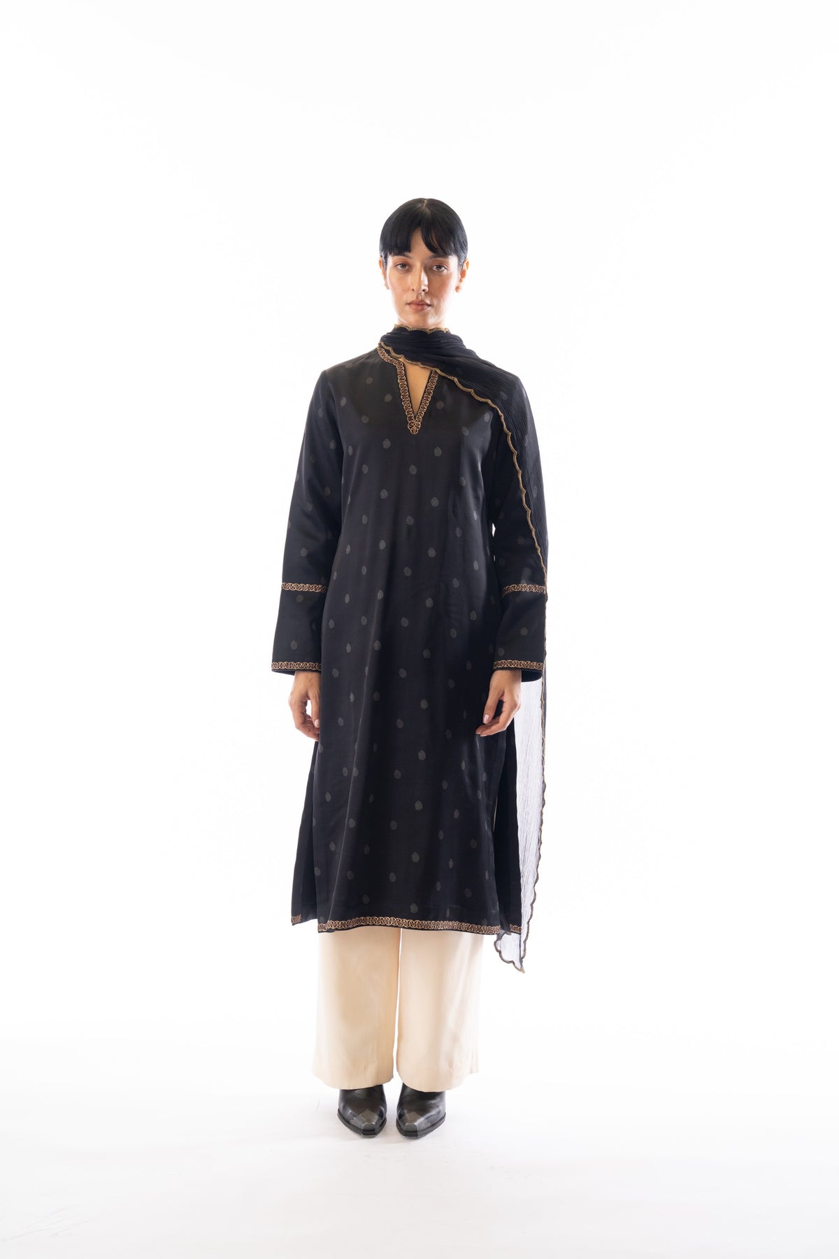 Charcoal Rose Print Kurta Set