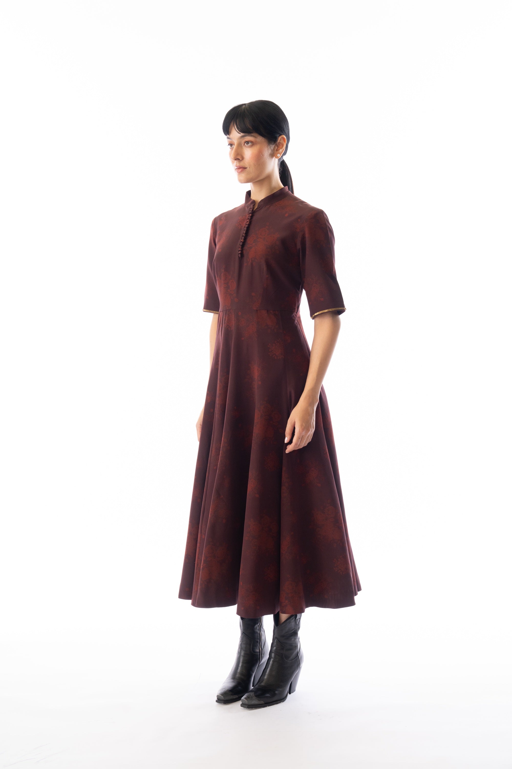 Garnet printed rose garden midi dress
