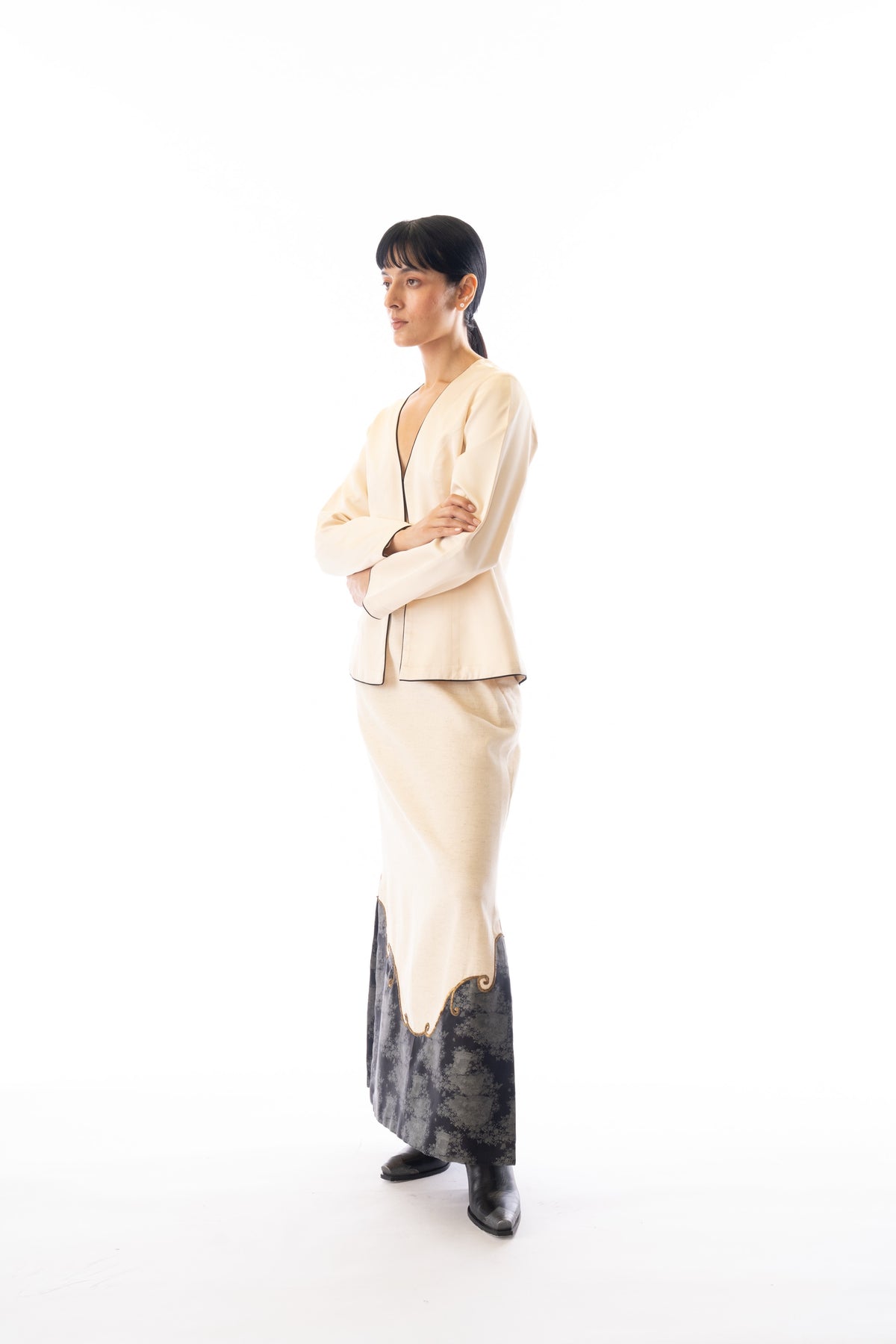 Ivory contrast button shirt