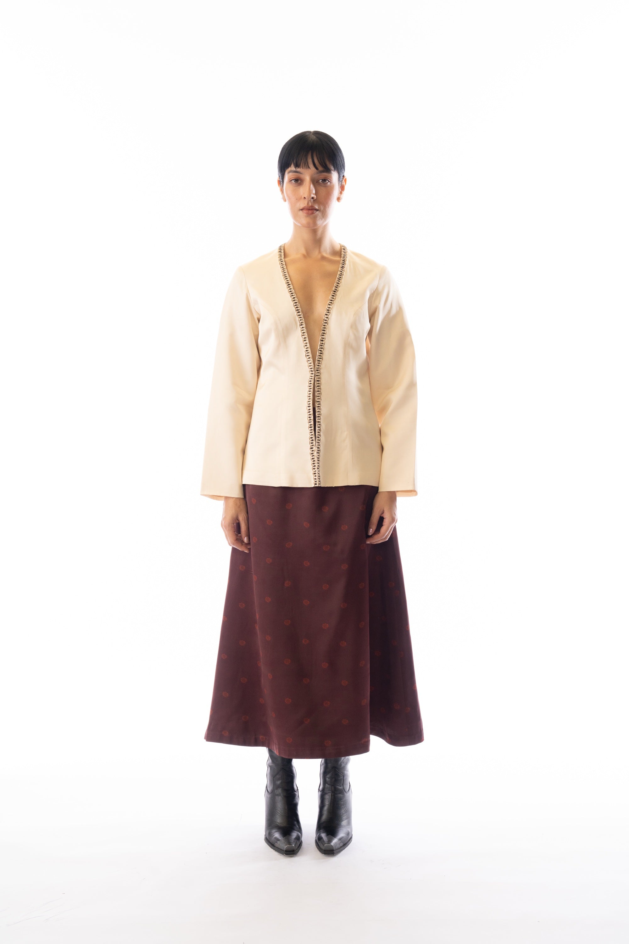 Ivory embroidered uncollared shirt