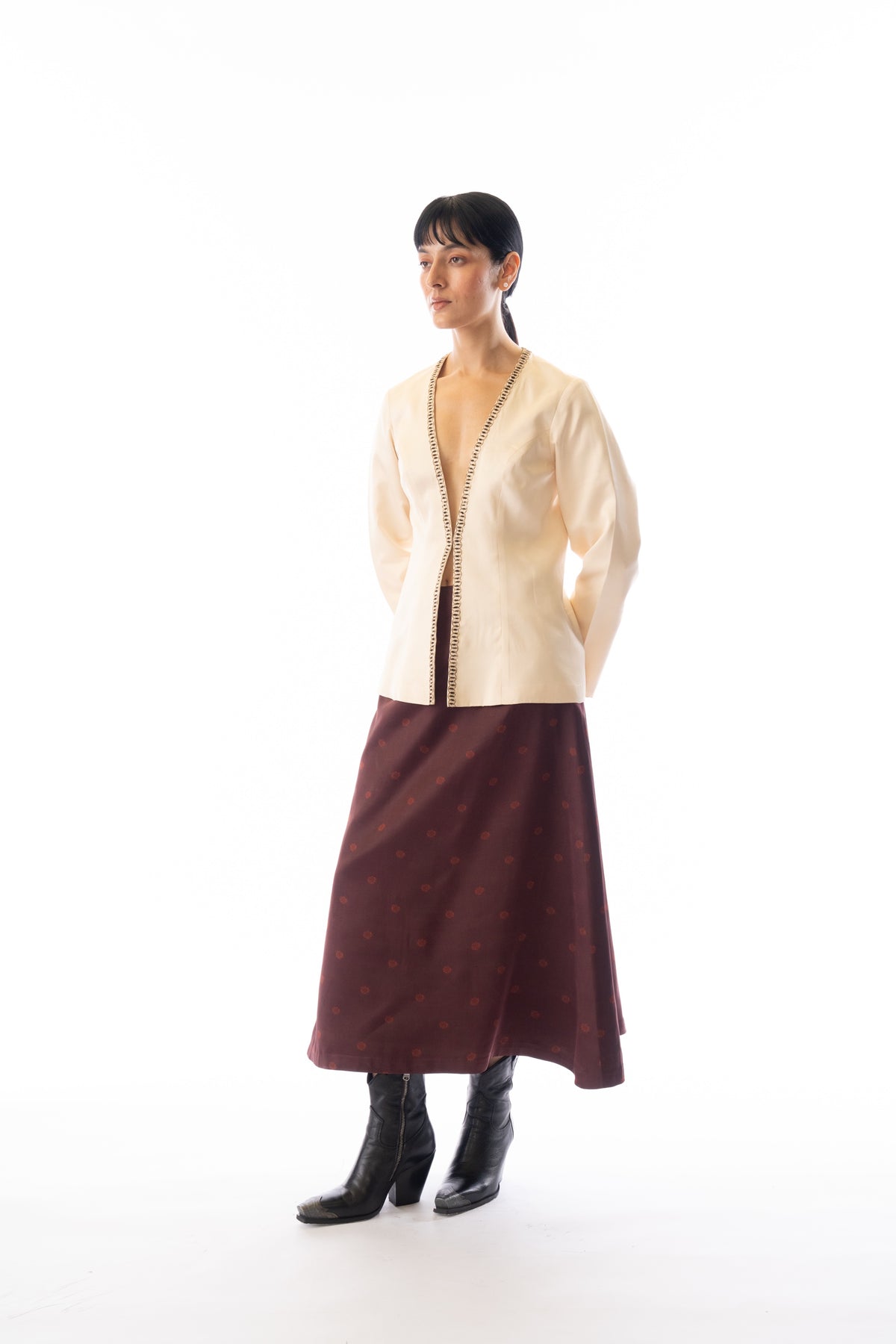 Ivory embroidered uncollared shirt
