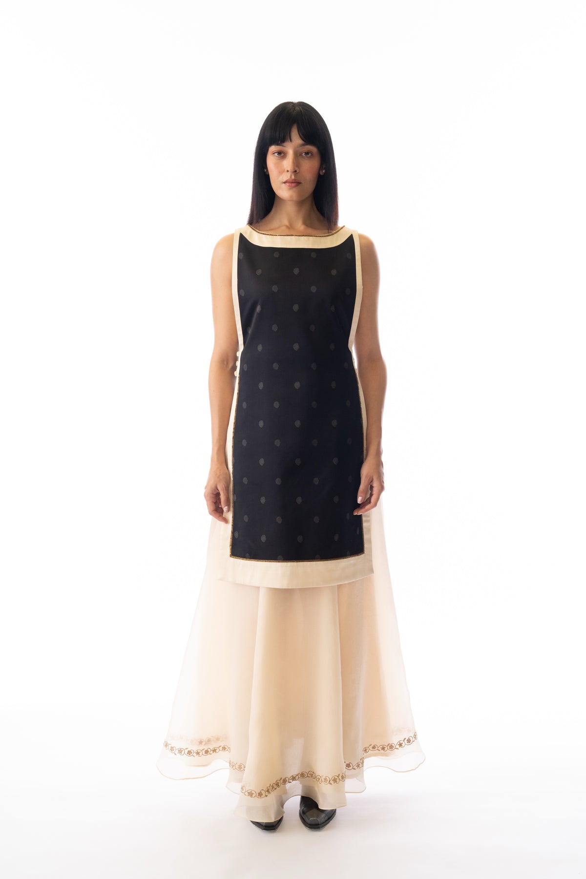 Ivory organza unstructured embroidered maxi skirt